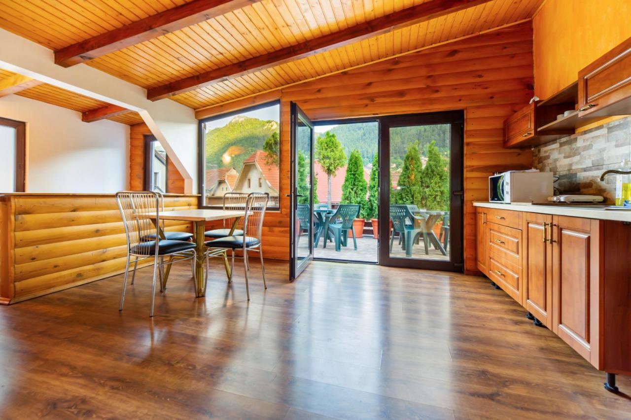 Apartmán Casa Ivett Brašov Exteriér fotografie